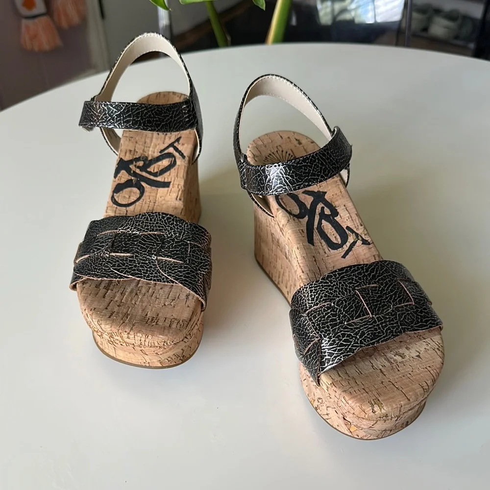 OTBT Charleston - Silver, Black and Tan Wedge Sandals with Cork Heel